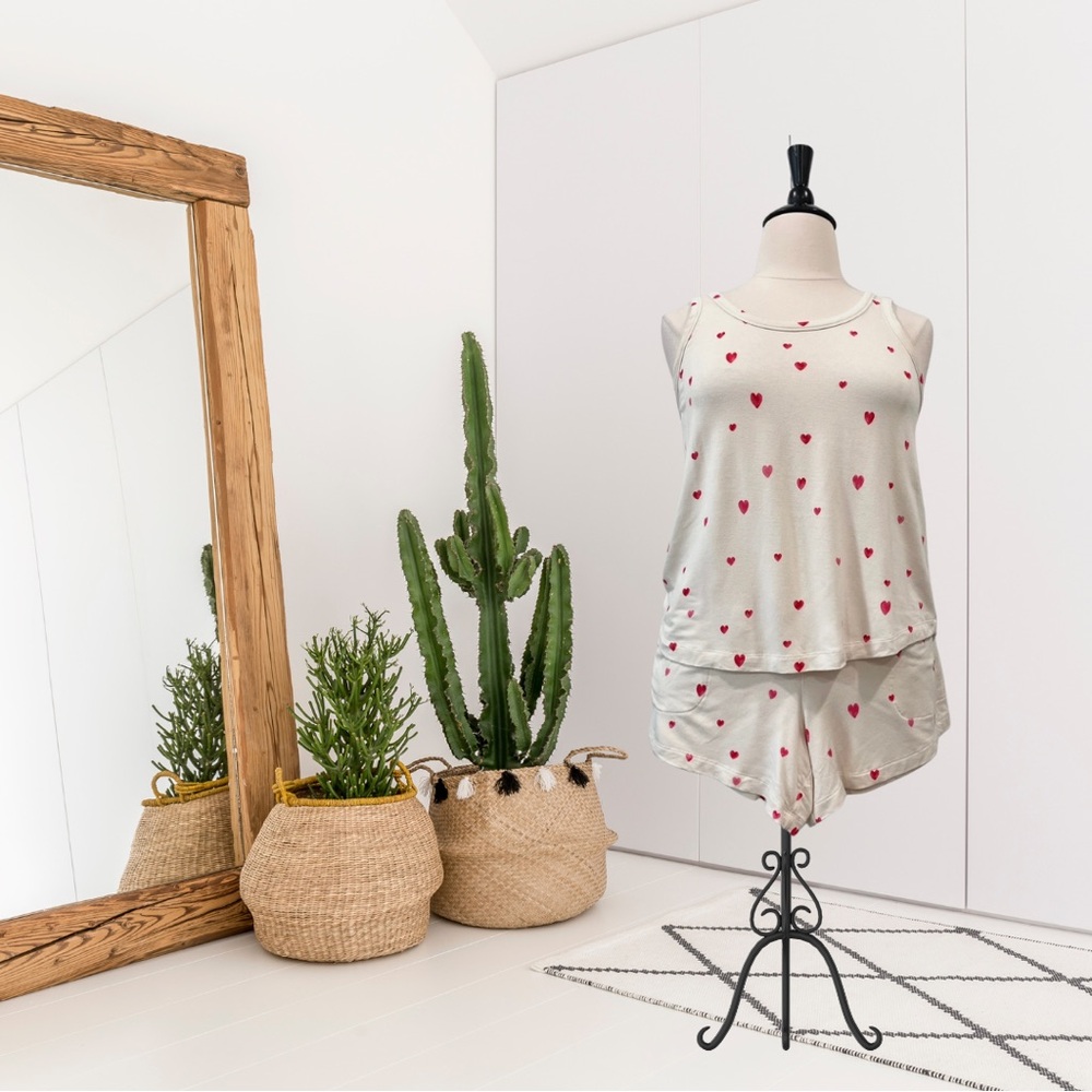 Soma 2 PC Heart Tank Top and Sleep Shorts Pajama Set